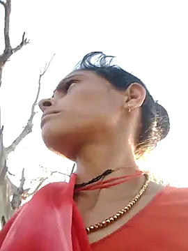 Snapshot of H_seema chatting on 03/06/26, 11:50 H seema online show from 03/06/26, 11:50