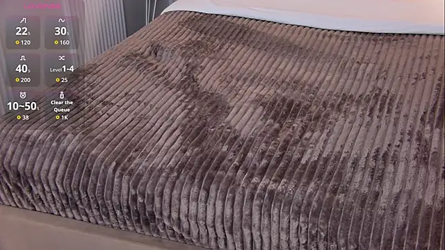 Snapshot of AlisaMyers chatting on 09/26/25, 06:39 AlisaMyers online show from 09/26/25, 06:39