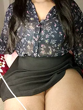 Snapshot of Riya_Malik chatting on 02/27/26, 03:17 Riya Malik online show from 02/27/26, 03:17