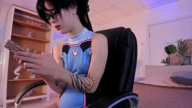 Sima Wendy online show from 10/04/25, 06:22