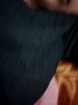 Snapshot of Aidakhan1212 chatting on 11/06/25, 09:21 Aidakhan1212 online show from 11/06/25, 09:21