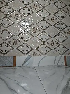 Snapshot of Aidakhan1212 chatting on 01/08/26, 06:10 Aidakhan1212 online show from 01/08/26, 06:10