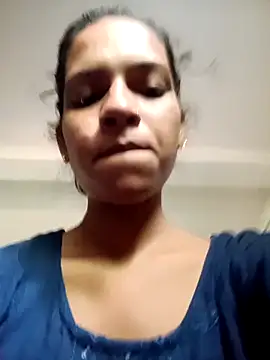 BebyDoll 143 online show from 10/03/25, 03:47