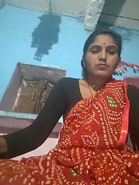 LUCKY cut online show from 09/30/25, 04:01