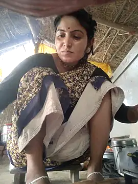 LUCKY cut online show from 10/14/25, 02:12