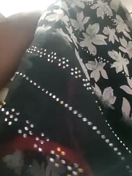 Snapshot of LUCKY_cut chatting on 02/14/26, 02:36 LUCKY cut online show from 02/14/26, 02:36