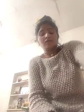 Snapshot of LUCKY_cut chatting on 02/21/26, 05:58 LUCKY cut online show from 02/21/26, 05:58