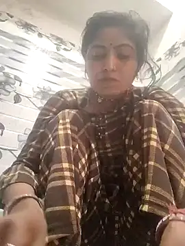 Snapshot of LUCKY_cut chatting on 02/25/26, 05:39 LUCKY cut online show from 02/25/26, 05:39