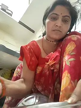 LUCKY cut online show from 04/11/26, 01:48