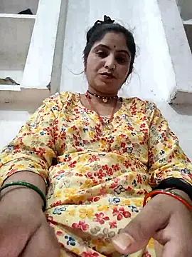 LUCKY cut online show from 04/12/26, 04:23