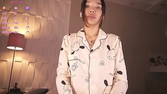 Rem Esme online show from 12/20/25, 03:41