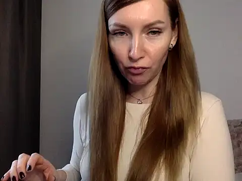 Varnyx online show from 11/05/25, 10:48