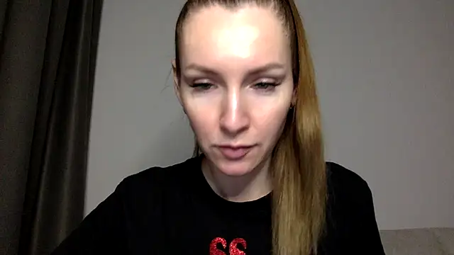 Varnyx online show from 11/24/25, 04:07