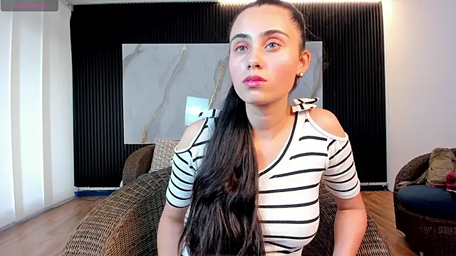 Snapshot of sofiapalacioss chatting on 09/19/25, 07:58 sofiapalacioss online show from 09/19/25, 07:58