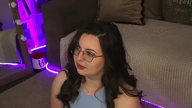 Mia Swano online show from 04/11/26, 12:59