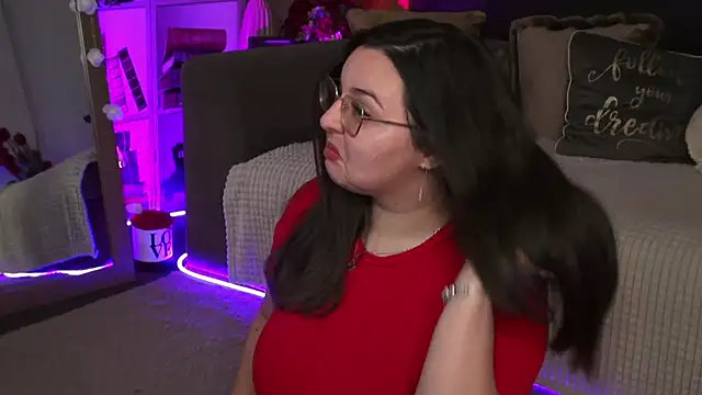 Mia Swano online show from 04/18/26, 02:04