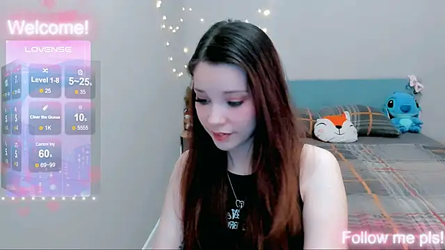 Kitten Alissa online show from 01/06/26, 07:06