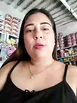  tetas 92 online show from 02/23/26, 05:54