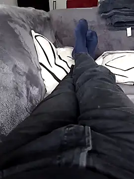 Snapshot of Oldmenhot66 chatting on 09/09/25, 12:05 Oldmenhot66 online show from 09/09/25, 12:05