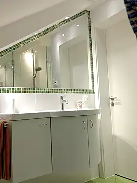 Oldmenhot66 online show from 04/12/26, 04:50