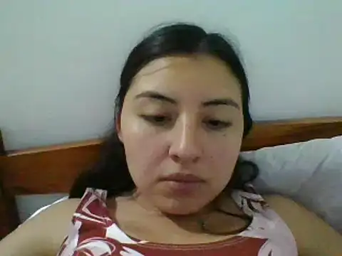 Snapshot of _Romilly_ chatting on 05/02/26, 02:38 Romilly online show from 05/02/26, 02:38