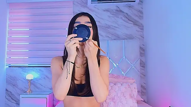 collet 1 online show from 11/06/25, 12:06