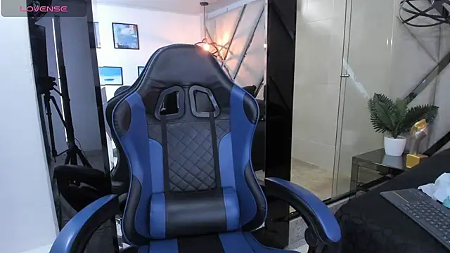 Ely09  online show from 04/20/26, 09:27