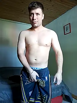 Snapshot of ferrari1996 chatting on 10/15/25, 07:58 ferrari1996 online show from 10/15/25, 07:58