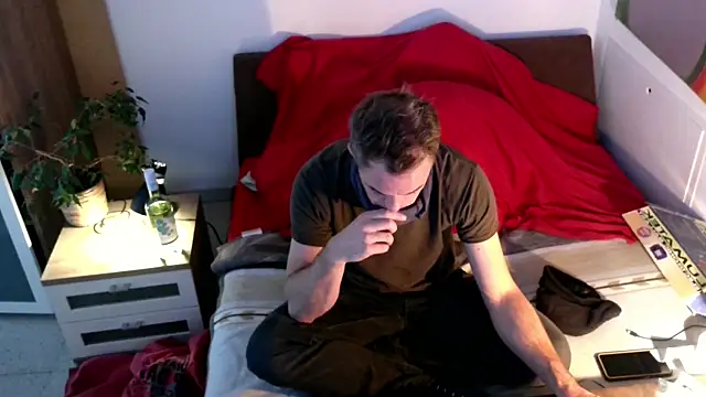 EdelHolz91 online show from 11/12/25, 02:06