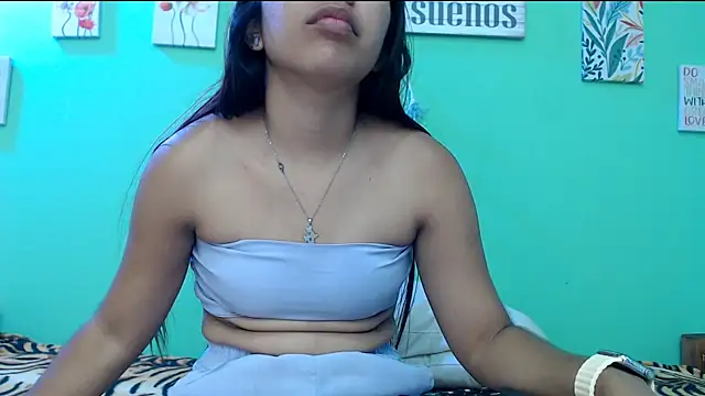 skinnysofia18 online show from 02/18/26, 01:40