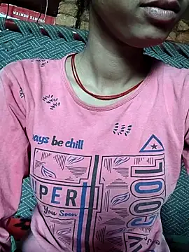 Yatiksha Beby online show from 12/23/25, 03:48