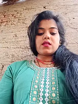 Yatiksha Beby online show from 04/18/26, 01:42