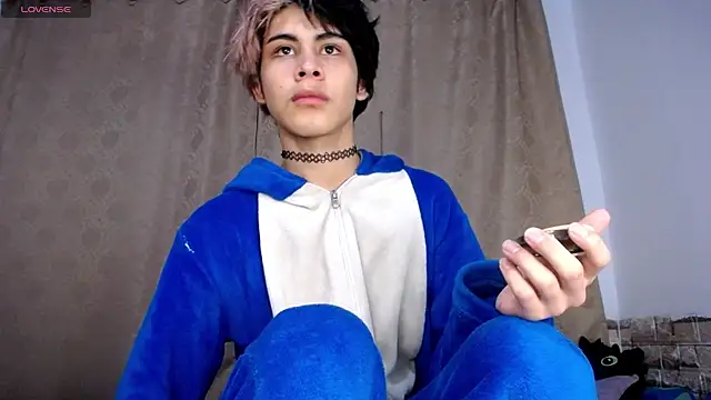 DaraKat18 online show from 04/21/26, 10:34