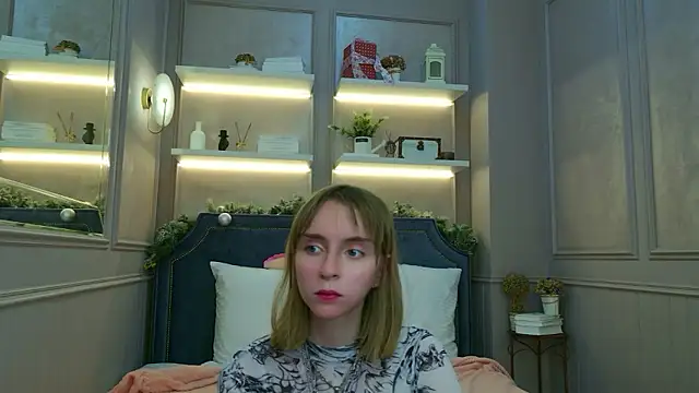 Snapshot of Beverly_Gomes chatting on 01/10/26, 08:32 Beverly Gomes online show from 01/10/26, 08:32