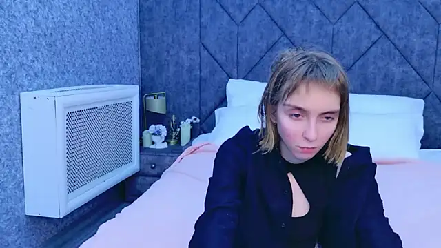 Snapshot of Beverly_Gomes chatting on 01/31/26, 08:18 Beverly Gomes online show from 01/31/26, 08:18