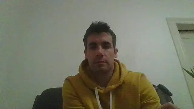 JulioIsHere4you online show from 11/22/25, 06:18