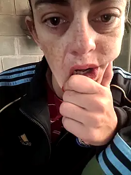 Almendrasexy online show from 10/22/25, 11:54