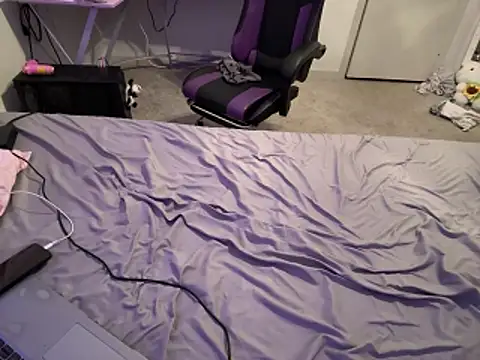 LaylaKutiex online show from 04/21/26, 12:34