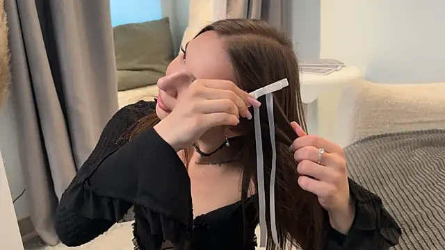 Snapshot of CamilToe chatting on 09/11/25, 10:15 CamilToe online show from 09/11/25, 10:15