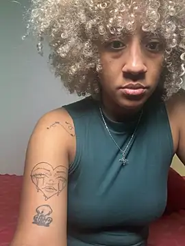 Dark chanel online show from 04/16/26, 06:14