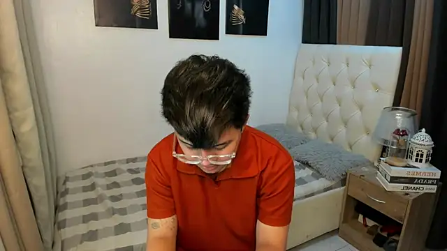 KentAivan online show from 10/17/25, 04:53