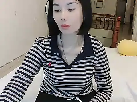 JunCii online show from 02/08/26, 03:26