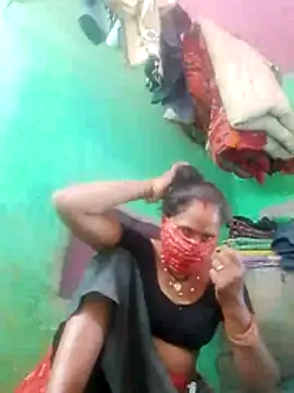 CUTE-004 online show from 04/13/26, 09:04