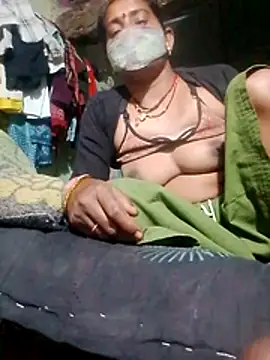 CUTE-004 online show from 04/16/26, 05:14