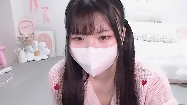 moka-neko online show from 11/27/25, 05:04