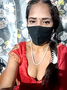 Snapshot of Bhabhilux2025 chatting on 05/24/26, 06:57 Bhabhilux2025 online show from 05/24/26, 06:57