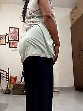 Your-vipasha online show from 10/28/25, 05:59