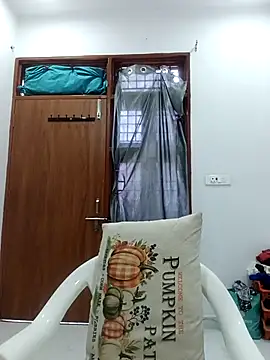 Your-vipasha online show from 04/18/26, 07:34