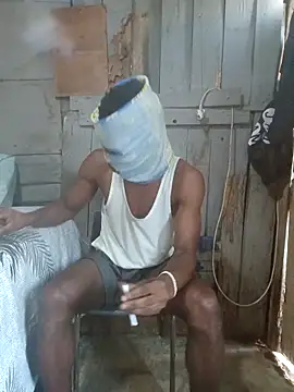 Snapshot of SeductiveDick1997 chatting on 04/10/26, 05:34 SeductiveDick1997 online show from 04/10/26, 05:34