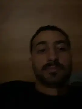 Hehjehjeqll online show from 04/18/26, 08:42